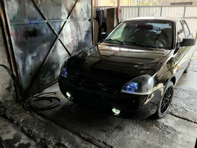 Чорний ВАЗ 2170 Priora, об'ємом двигуна 1.6 л та пробігом 130 тис. км за 2200 $, фото 1 на Automoto.ua