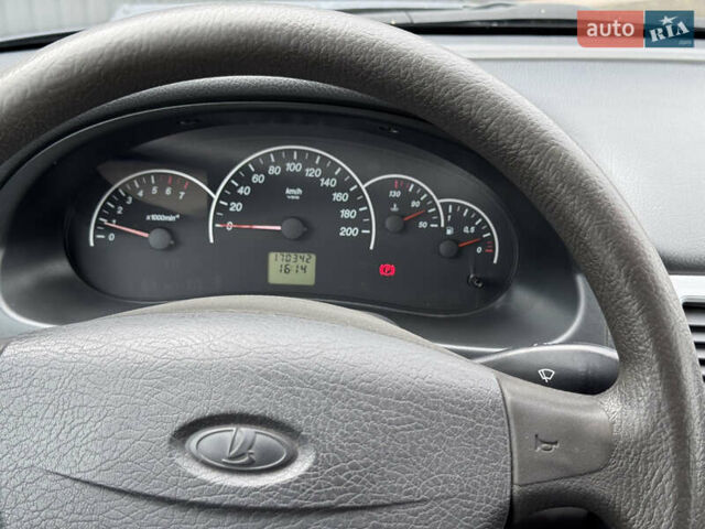 Черный ВАЗ 2170 Priora, объемом двигателя 1.6 л и пробегом 170 тыс. км за 2500 $, фото 14 на Automoto.ua