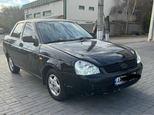 Черный ВАЗ 2170 Priora, объемом двигателя 1.6 л и пробегом 253 тыс. км за 2000 $, фото 5 на Automoto.ua