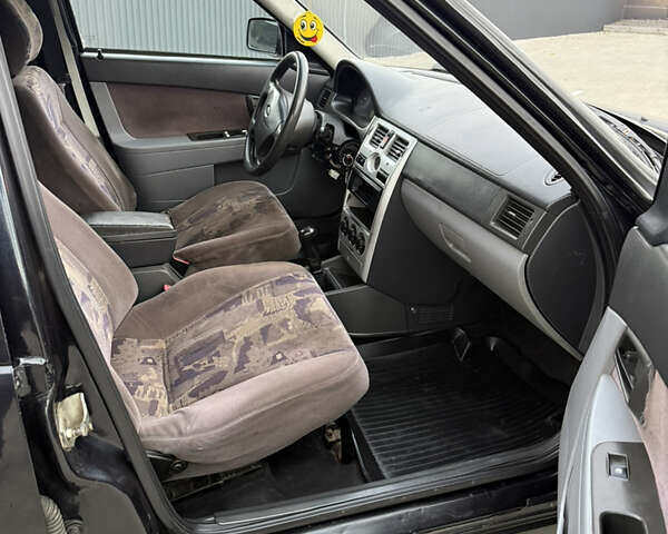 Черный ВАЗ 2170 Priora, объемом двигателя 1.6 л и пробегом 262 тыс. км за 1250 $, фото 17 на Automoto.ua