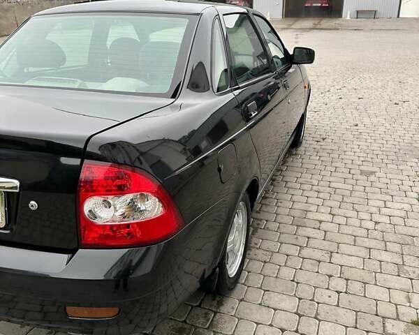 Черный ВАЗ 2170 Priora, объемом двигателя 1.6 л и пробегом 85 тыс. км за 2799 $, фото 3 на Automoto.ua