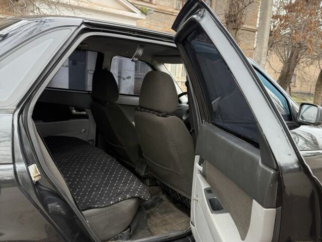 Чорний ВАЗ 2170 Priora, об'ємом двигуна 1.6 л та пробігом 227 тис. км за 1950 $, фото 10 на Automoto.ua