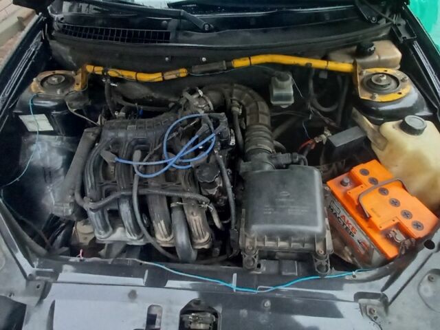 Черный ВАЗ 2170 Priora, объемом двигателя 0 л и пробегом 21 тыс. км за 2000 $, фото 4 на Automoto.ua