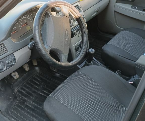 Черный ВАЗ 2170 Priora, объемом двигателя 1.6 л и пробегом 72 тыс. км за 3200 $, фото 11 на Automoto.ua