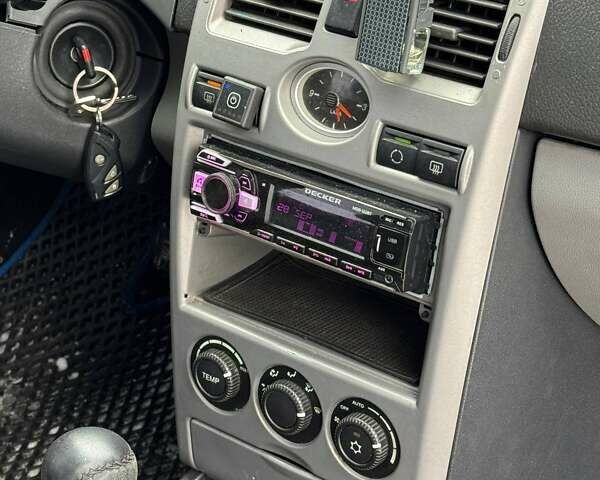 Чорний ВАЗ 2170 Priora, об'ємом двигуна 1.6 л та пробігом 200 тис. км за 2950 $, фото 15 на Automoto.ua