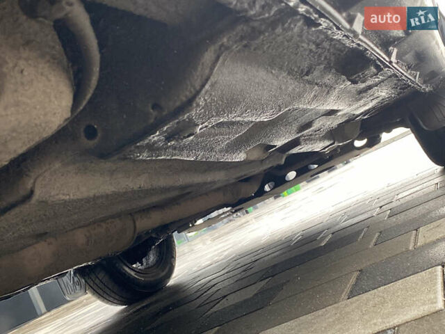 Черный ВАЗ 2170 Priora, объемом двигателя 1.6 л и пробегом 168 тыс. км за 3000 $, фото 10 на Automoto.ua