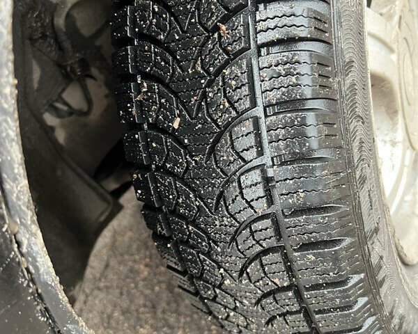 Черный ВАЗ 2170 Priora, объемом двигателя 1.6 л и пробегом 262 тыс. км за 2504 $, фото 3 на Automoto.ua