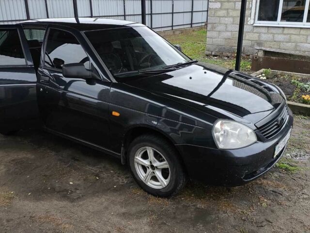 ВАЗ 2170 Priora 2008 в Новомосковске на Automoto.ua Черный ВАЗ 2170 Priora, объемом двигателя 0 л и пробегом 343 тыс. км за 3000 $, фото 4 на Automoto.ua