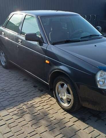 Черный ВАЗ 2170 Priora, объемом двигателя 1.6 л и пробегом 268 тыс. км за 2100 $, фото 3 на Automoto.ua