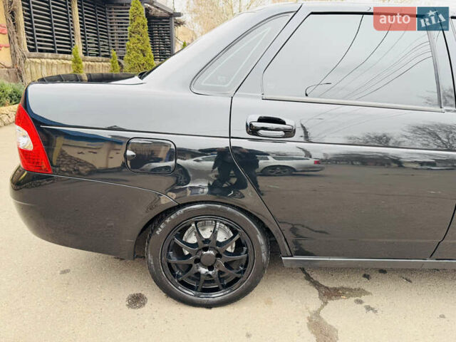 Чорний ВАЗ 2170 Priora, об'ємом двигуна 1.6 л та пробігом 144 тис. км за 3100 $, фото 2 на Automoto.ua