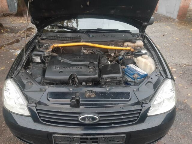 Черный ВАЗ 2170 Priora, объемом двигателя 1.6 л и пробегом 180 тыс. км за 2300 $, фото 8 на Automoto.ua