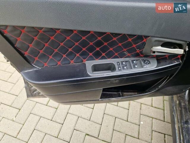 Чорний ВАЗ 2170 Priora, об'ємом двигуна 1.6 л та пробігом 169 тис. км за 1300 $, фото 4 на Automoto.ua