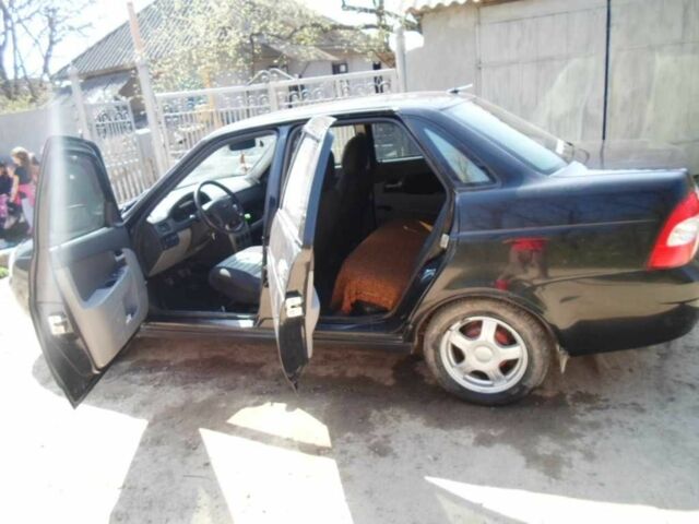 Черный ВАЗ 2170 Priora, объемом двигателя 1.6 л и пробегом 98 тыс. км за 2650 $, фото 4 на Automoto.ua