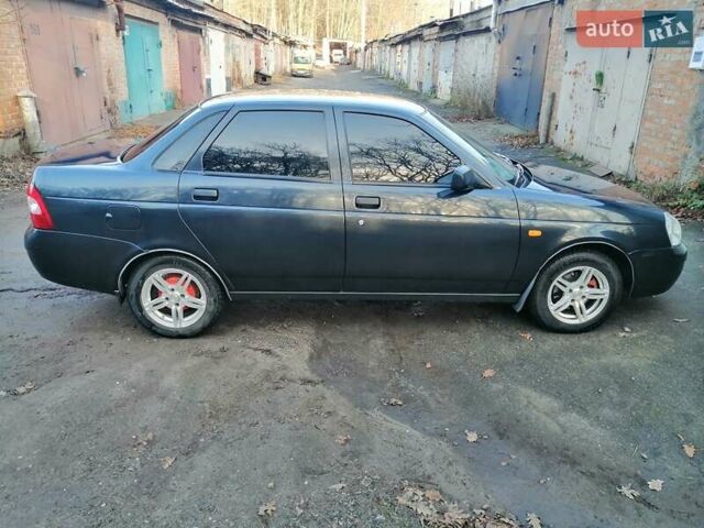 Черный ВАЗ 2170 Priora, объемом двигателя 1.6 л и пробегом 100 тыс. км за 3200 $, фото 1 на Automoto.ua