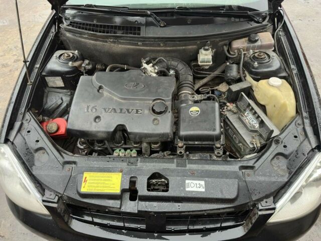 Чорний ВАЗ 2170 Priora, об'ємом двигуна 1.6 л та пробігом 170 тис. км за 2387 $, фото 7 на Automoto.ua