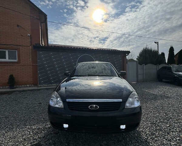 Черный ВАЗ 2170 Priora, объемом двигателя 1.6 л и пробегом 143 тыс. км за 4100 $, фото 2 на Automoto.ua