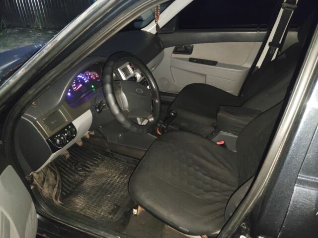 Чорний ВАЗ 2170 Priora, об'ємом двигуна 1.6 л та пробігом 138 тис. км за 1450 $, фото 3 на Automoto.ua