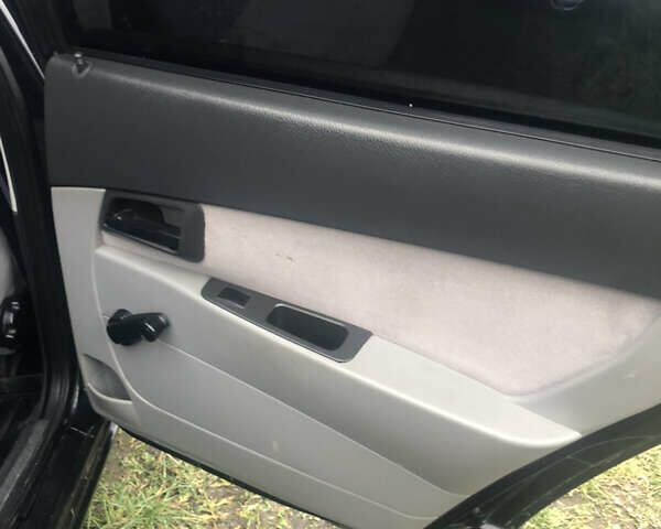 Черный ВАЗ 2170 Priora, объемом двигателя 1.6 л и пробегом 211 тыс. км за 2800 $, фото 9 на Automoto.ua