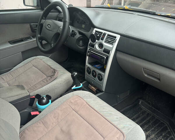 Черный ВАЗ 2170 Priora, объемом двигателя 1.6 л и пробегом 150 тыс. км за 2600 $, фото 7 на Automoto.ua