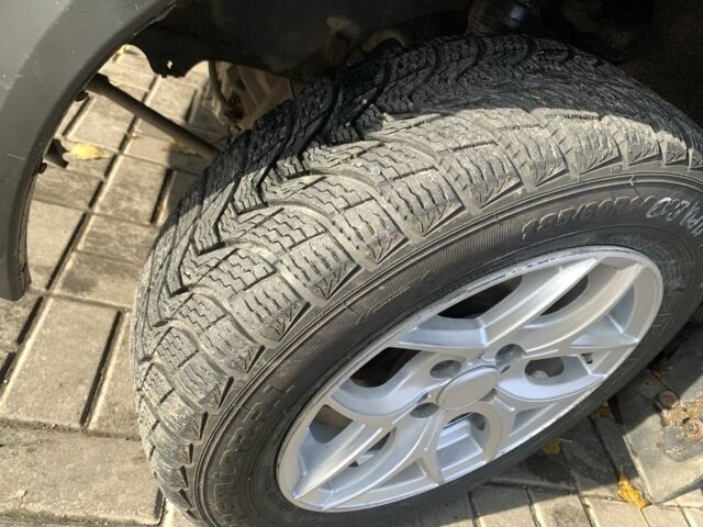 Чорний ВАЗ 2170 Priora, об'ємом двигуна 1.6 л та пробігом 130 тис. км за 1550 $, фото 18 на Automoto.ua