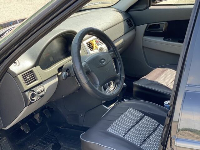 Черный ВАЗ 2170 Priora, объемом двигателя 1.6 л и пробегом 3 тыс. км за 1750 $, фото 5 на Automoto.ua