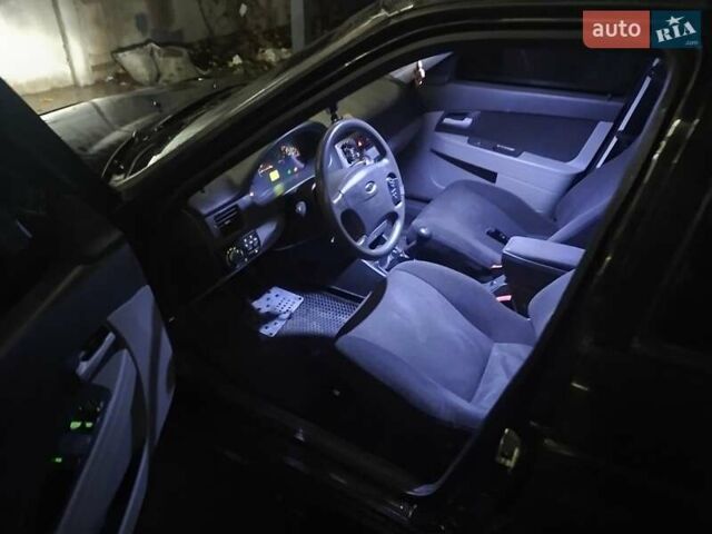 Черный ВАЗ 2170 Priora, объемом двигателя 1.6 л и пробегом 142 тыс. км за 2500 $, фото 15 на Automoto.ua