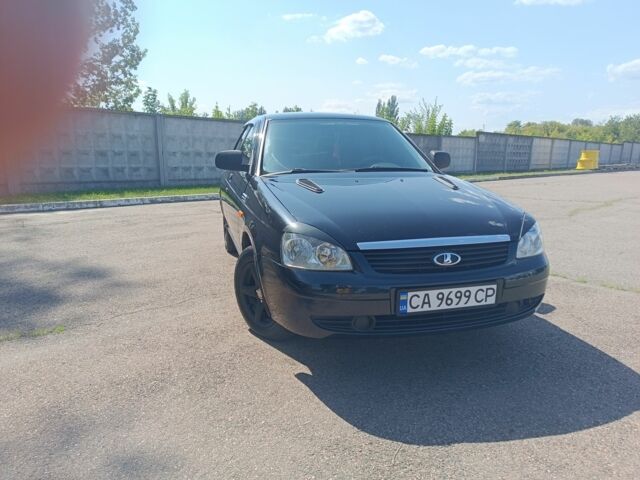 Черный ВАЗ 2170 Priora, объемом двигателя 1.6 л и пробегом 115 тыс. км за 3000 $, фото 2 на Automoto.ua