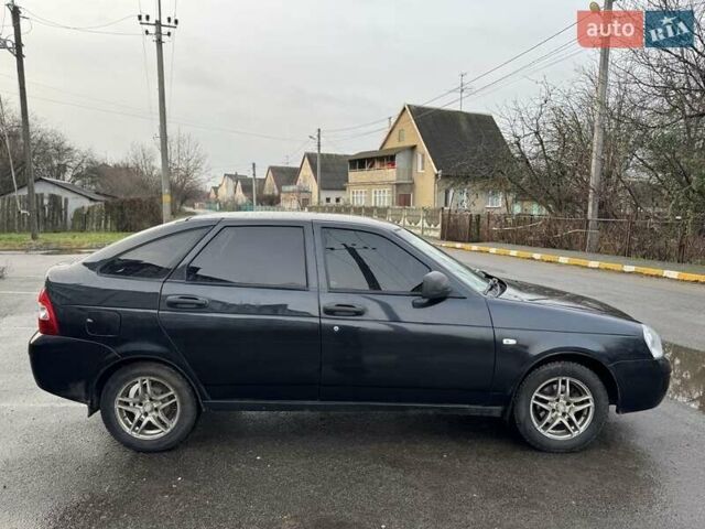 Черный ВАЗ 2170 Priora, объемом двигателя 1.6 л и пробегом 258 тыс. км за 2000 $, фото 1 на Automoto.ua