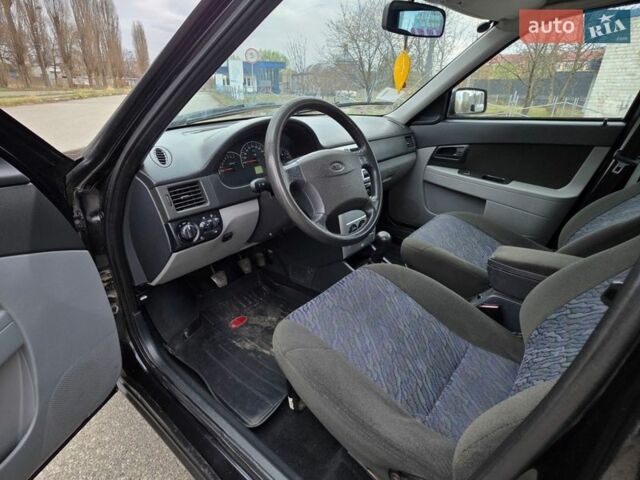 Чорний ВАЗ 2170 Priora, об'ємом двигуна 1.6 л та пробігом 187 тис. км за 2850 $, фото 12 на Automoto.ua