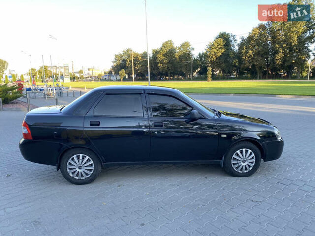 Черный ВАЗ 2170 Priora, объемом двигателя 1.6 л и пробегом 202 тыс. км за 2400 $, фото 4 на Automoto.ua