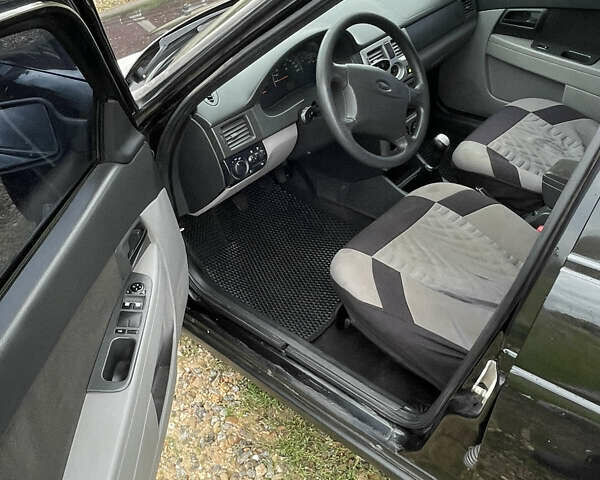 ВАЗ 2170 Priora 2008 в Одессе на Automoto.ua Черный ВАЗ 2170 Priora, объемом двигателя 1.6 л и пробегом 72 тыс. км за 1999 $, фото 8 на Automoto.ua