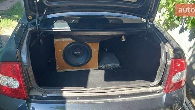 Черный ВАЗ 2170 Priora, объемом двигателя 1.6 л и пробегом 110 тыс. км за 3200 $, фото 13 на Automoto.ua