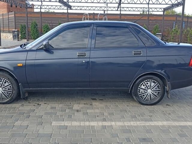 Черный ВАЗ 2170 Priora, объемом двигателя 1.6 л и пробегом 202 тыс. км за 2700 $, фото 2 на Automoto.ua