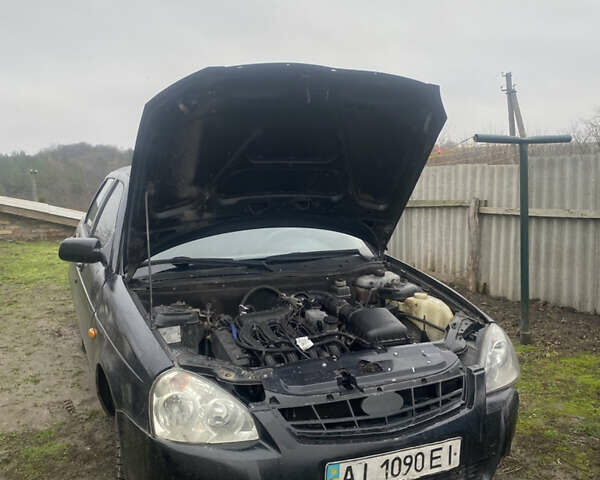 Черный ВАЗ 2170 Priora, объемом двигателя 1.6 л и пробегом 200 тыс. км за 1100 $, фото 3 на Automoto.ua