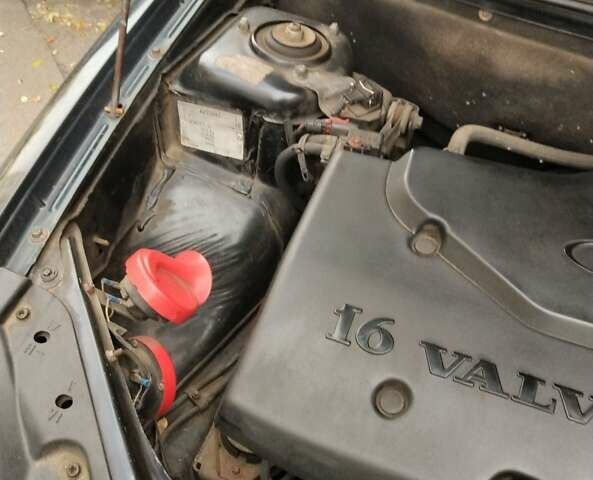ВАЗ 2170 Priora 2008 у Києві на Automoto.ua Чорний ВАЗ 2170 Priora, об'ємом двигуна 1.6 л та пробігом 164 тис. км за 2200 $, фото 4 на Automoto.ua