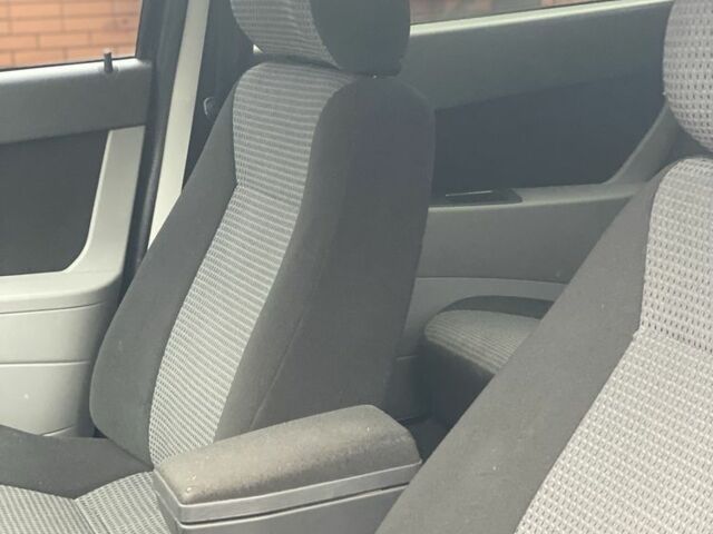 Черный ВАЗ 2170 Priora, объемом двигателя 1.6 л и пробегом 182 тыс. км за 3200 $, фото 15 на Automoto.ua