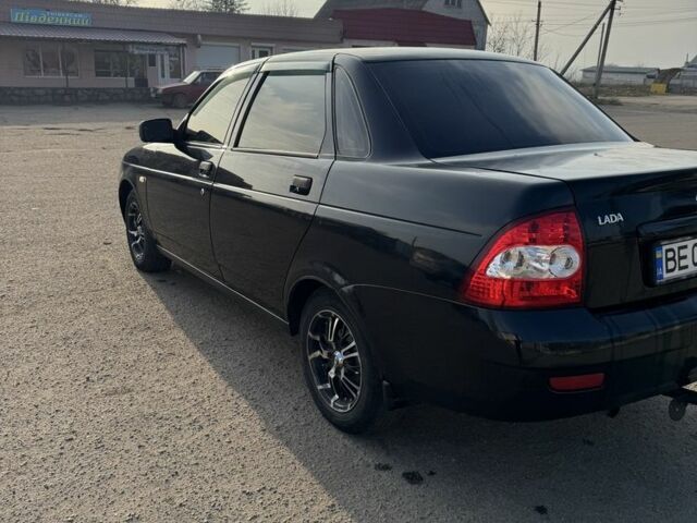 Черный ВАЗ 2170 Priora, объемом двигателя 1.6 л и пробегом 287 тыс. км за 2600 $, фото 4 на Automoto.ua
