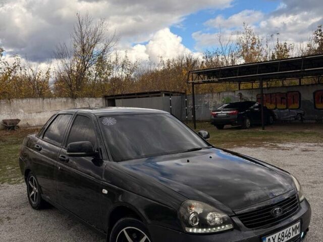 Черный ВАЗ 2170 Priora, объемом двигателя 1.6 л и пробегом 200 тыс. км за 2000 $, фото 5 на Automoto.ua