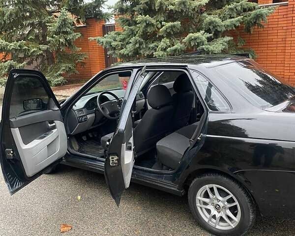 Чорний ВАЗ 2170 Priora, об'ємом двигуна 0 л та пробігом 182 тис. км за 3200 $, фото 1 на Automoto.ua