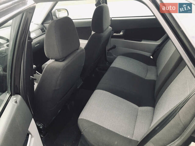 Черный ВАЗ 2170 Priora, объемом двигателя 1.6 л и пробегом 103 тыс. км за 3600 $, фото 7 на Automoto.ua