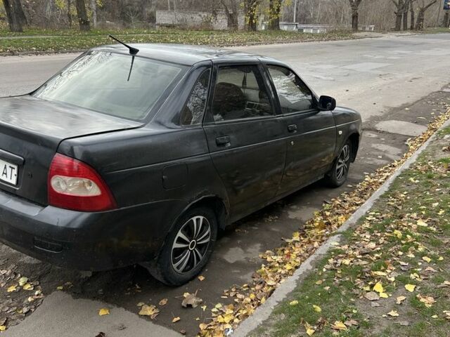 Черный ВАЗ 2170 Priora, объемом двигателя 1.6 л и пробегом 200 тыс. км за 900 $, фото 3 на Automoto.ua