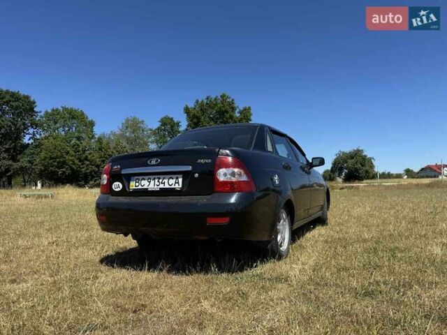 Черный ВАЗ 2170 Priora, объемом двигателя 1.6 л и пробегом 280 тыс. км за 1600 $, фото 2 на Automoto.ua