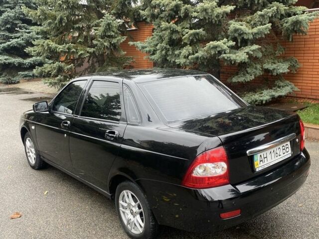 Черный ВАЗ 2170 Priora, объемом двигателя 1.6 л и пробегом 182 тыс. км за 3200 $, фото 4 на Automoto.ua