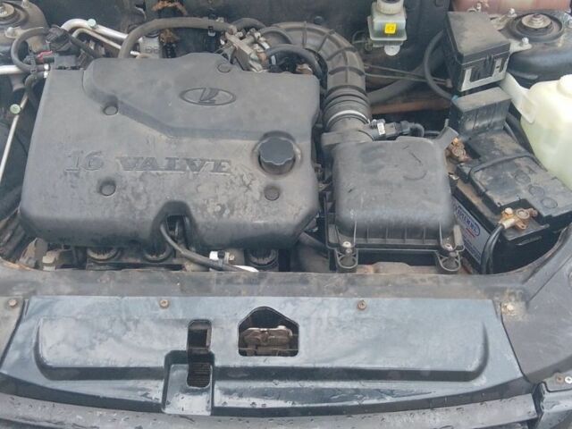 Черный ВАЗ 2170 Priora, объемом двигателя 1.6 л и пробегом 121 тыс. км за 3200 $, фото 6 на Automoto.ua