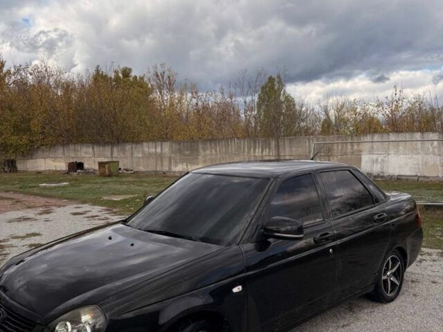 Черный ВАЗ 2170 Priora, объемом двигателя 1.6 л и пробегом 200 тыс. км за 2000 $, фото 3 на Automoto.ua
