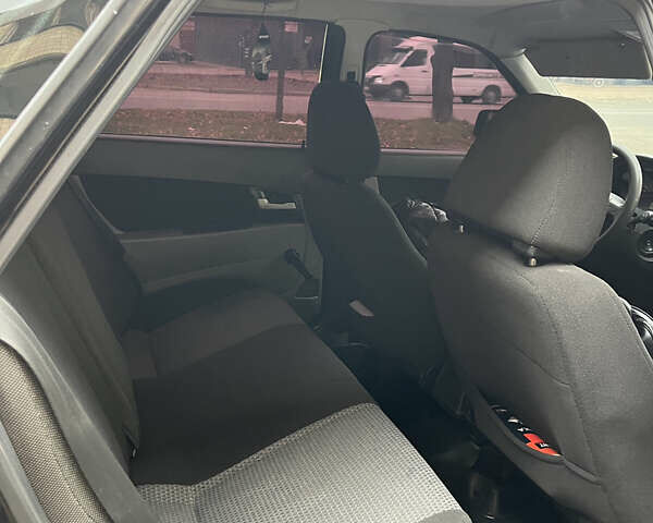 Черный ВАЗ 2170 Priora, объемом двигателя 1.6 л и пробегом 195 тыс. км за 3000 $, фото 5 на Automoto.ua