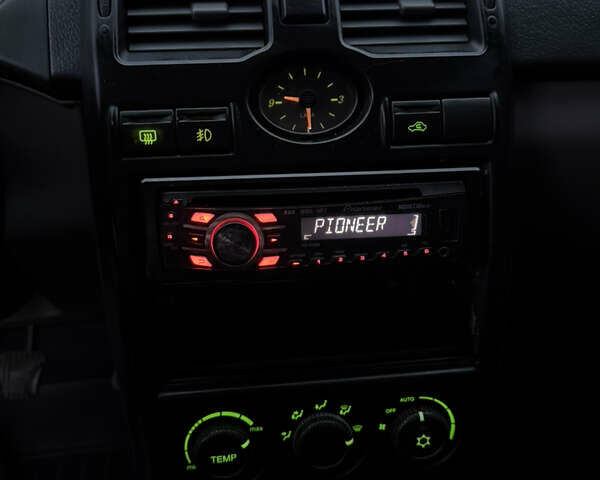 Черный ВАЗ 2170 Priora, объемом двигателя 1.6 л и пробегом 190 тыс. км за 3100 $, фото 14 на Automoto.ua