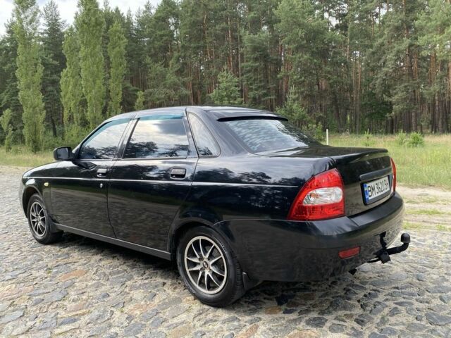 Черный ВАЗ 2170 Priora, объемом двигателя 1.6 л и пробегом 185 тыс. км за 2450 $, фото 4 на Automoto.ua