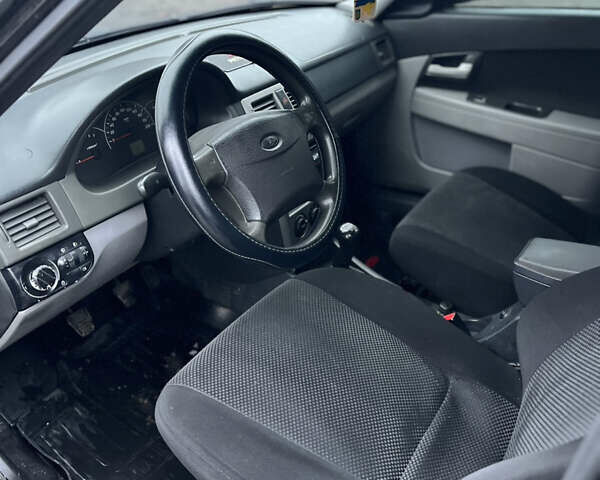 Черный ВАЗ 2170 Priora, объемом двигателя 1.6 л и пробегом 157 тыс. км за 2500 $, фото 10 на Automoto.ua