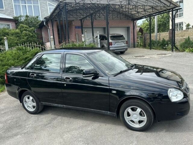 Черный ВАЗ 2170 Priora, объемом двигателя 1.6 л и пробегом 178 тыс. км за 1700 $, фото 1 на Automoto.ua
